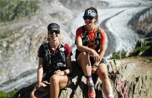 Die Trailrunnerinnen Magdalena Kalus und Susann Lehman versuchen sich am Eiger-Ultra-Run.Foto re