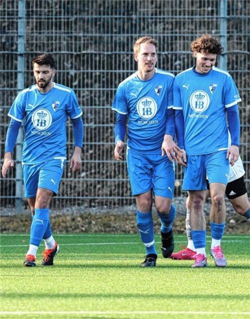Die Weichen für den Klassenerhalt gestellt: Der TSV Bad Endorf hat sich im Winter verstärkt.Foto  Mühlhofer