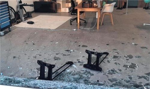 Ein Blick ins Innere des Geschäfts nach dem Einbruch. Foto privat