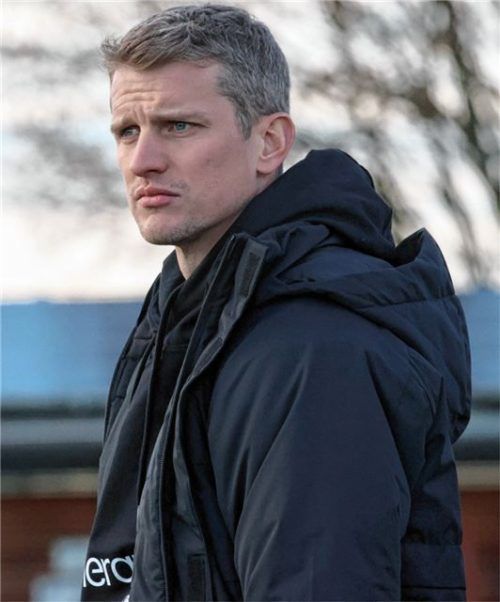 Einziger Trainerwechsel im Winter: Ex-Profi Lars Bender hat in Burghausen das Sagen.Foto Michael Buchholz