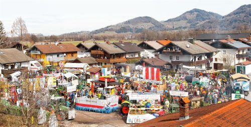 In ihrer 135-jährigen Geschichte hat die Faschingsgesellschaft Flintsbach/Fischbach schon über 50 Umzüge ausgerichtet. Am 2. März ist es wieder so weit.Fotos  re