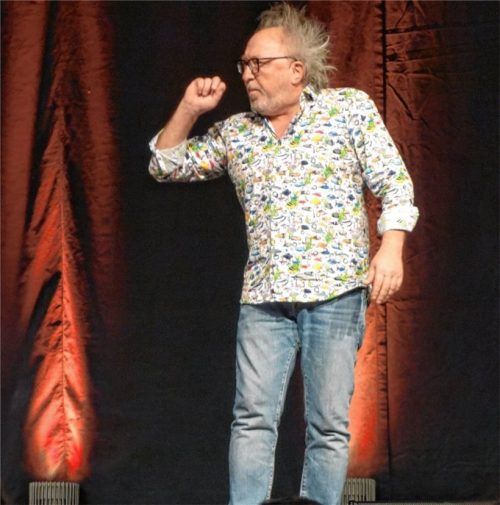 „Kotz“, „Würg“, „Spei“, aber auch „Freu“: Kabarettist Urban Priol hält es ohne Comic-Sprache nicht aus. Foto füchtner