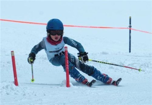 Leopold Meissner vom WSV Samerberg sicherte sich den ersten Platz der Jugend U9. Foto WSV Samerberg