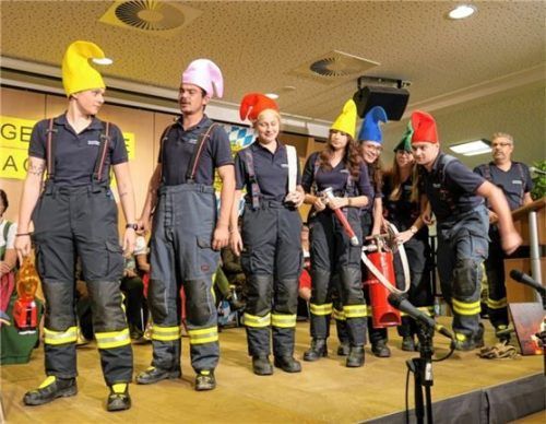 „Löschzwerge“ der Freiwilligen Feuerwehr Obertaufkirchen präsentierten ein „Märchen-Medley“. Foto Gem Obertaufkirchen