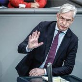 Kein Geld mehr für Vereine gegen rechts?