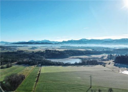 Radfahren bis zum Siferlinger See: Ein Radweg steht auf der Wunschliste der Gemeinde Söchtenau.Foto Gemeinde