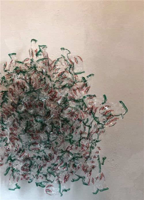 Tina Haase: „Flaum“, Folien, verklebt, 2023. Fotos VG Bildkunst Bonn