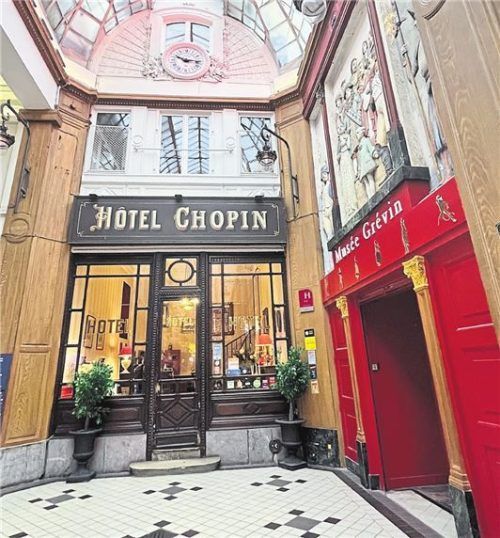 ...und dem Mini-Hotel Chopin.