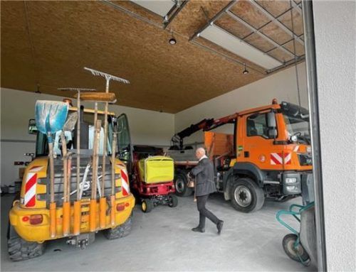 Unterkunft für Fahrzeuge, Sozialraum und Büros – alles befindet sich nun an einem Ort.