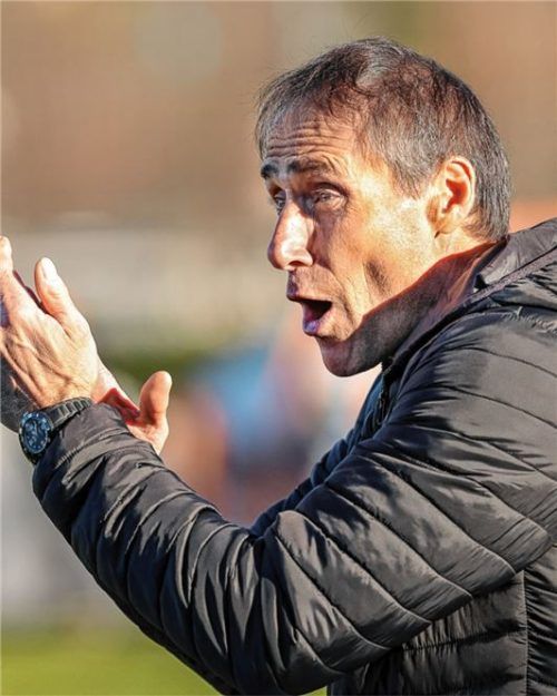 Willi Aigner wird nur bis zum Sommer an der Siegsdorfer Seitenlinie stehen.Foto Weitz