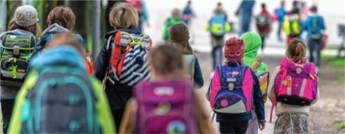 Zwei Grundschulkinder sollen in Traunstein von einem Unbekannten bestohlen worden sein. Foto dpa (Symbolbild)