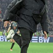 Münchens Cheftrainer Kompany erklärt seinen Jubellauf