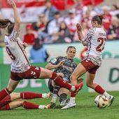 Vor Rekordkulisse: Bayern überzeugen in Köln