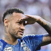 Neymars Oberschenkel zwickt