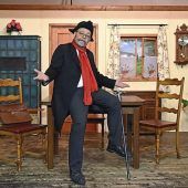 Vom Gerichtssaal auf die Bühne