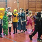 Maskengaudi an Fritz-Schäffer-Schule