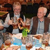 Heute Party mit „Simmisamma“ – Morgen Frühschoppen auf dem Starkbierfest mit der Aiblinger Big Band