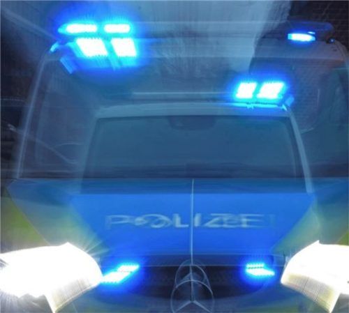 Am vergangenen Montag ereignete sich ein spektakulärer Verkehrsunfall in Rosenheim. Foto Marcus Brandt (dpa)