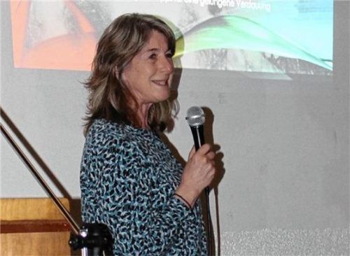 „Bauchfee“ Sabine Haase referierte über den Einfluss des Darmes auf die Gesundheit. Foto re