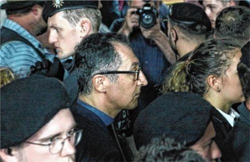 Bundeslandwirtschaftsminister Cem Özdemir war im August 2023 zu Gast in Hart – unter Polizeischutz. Foto Zandl