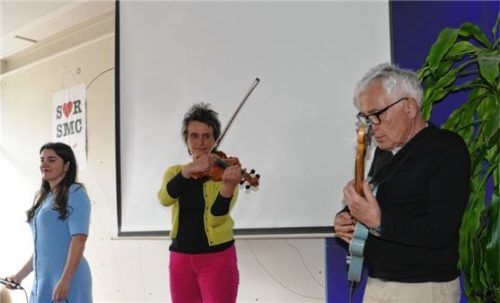 Das internationale Mittelmeer-Orchestra übernahm in kleiner Besetzung die musikalische Begleitung der Veranstaltung.Foto Alfred Schubert