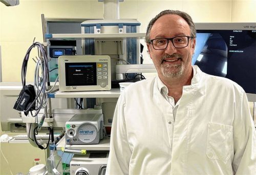 Dauerbrenner Rückenschmerz: Nur wenige Fälle müssen wirklich operiert werden, weiß Wirbelsäulenspezialist Dr. Andre Tomasino.