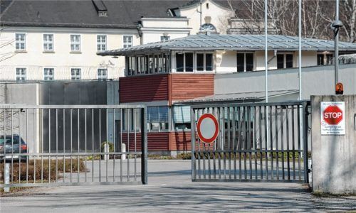 Die Justizvollzugsanstalt Bernau war Schauplatz einer gewaltsamen Auseinandersetzung mehrerer Gefangener. Foto dpa