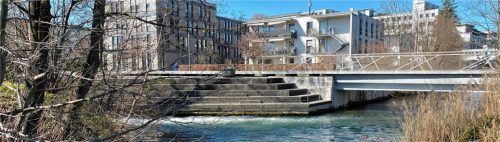 Die Rosenheimer Surfwelle soll in der Nähe des Ichikawa-Platzes errichtet werden. Ob oberhalb oder unterhalb der Brücke über den Hammerbach, ist noch nicht endgültig entschieden. Foto Huber