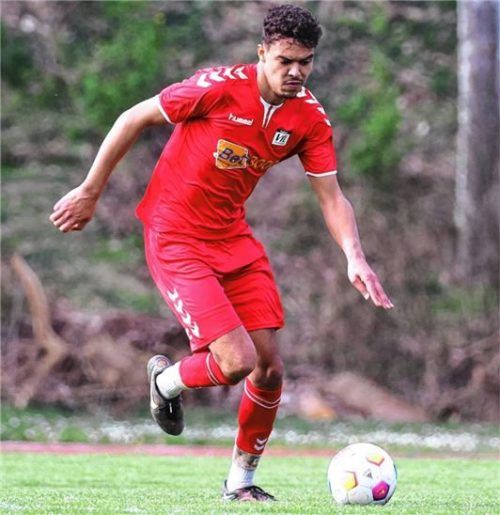 Ein paar Kilometer weiter gewechselt: Luciano Liquiliqui ist vom VfL Waldkraiburg zum SV Aschau/Inn gegangen. Foto mb.presse – Butzhammer