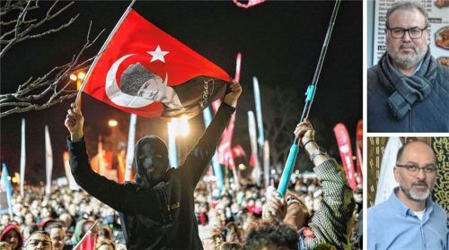 Ein vermummter Demonstrant schwenkt bei Protesten gegen die Verhaftung des Istanbuler Bürgermeisters Ekrem Imamoglu eine Fahne. Zu den Protesten haben sich jetzt unter anderem die beiden Bruckmühler Abdullah Sarialtin (oben) und Vedat Dogan geäußert. Foto dpa/Francisco Seco, Johann Baumann, Heinz Seutter