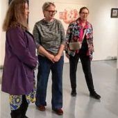 Kunst im Dialog zwischen Bildern und Skulpturen