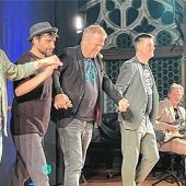 Bayern wieder großartig machen