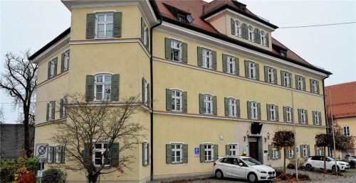 Im Rathaus hat der Haager Gemeinderat über die weiteren Investitionen in der Marktgemeinde diskutiert. Foto Bauer