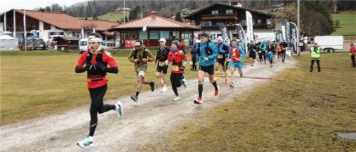 Insgesamt 1000 Teilnehmer gingen beim Mountainman-Wintertrail in Reit im Winkl an den Start.Foto Hauser