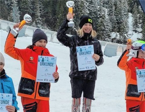 Isabell Wölkhammer sicherte sich im Bacher-Cup den Klassensieg und fuhr die schnellste Laufzeit aller Mädchen.