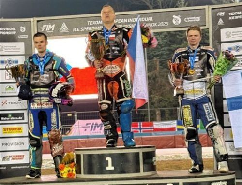 Knapp geschlagen wurde Luca Bauer (links) Zweiter der Europameisterschaft hinter Lukas Hutla (Mitte), Rang drei ging an Max Koivula (rechts).Foto privat