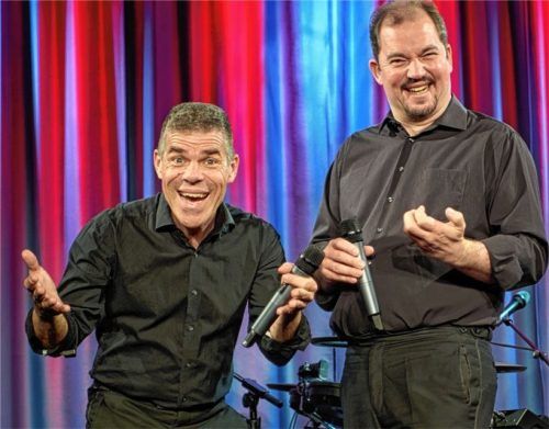 Mitsänger gesucht! Das Duo Notenlos – Bastian Pusch (links) und Andreas Speckmann lädt am 5. April zu einem „Sing-Salong“ in den Haberkasten. Foto Demmel