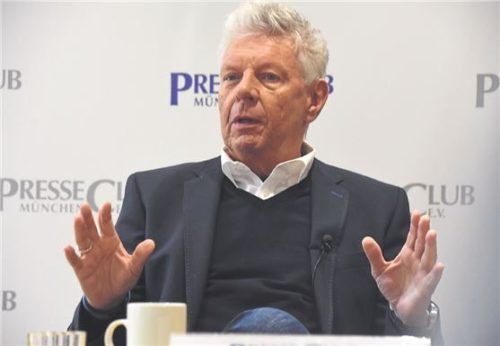 Münchens Oberbürgermeister Dieter Reiter will wirksamere Regeln für den Mieterschutz. Foto IMAGO/Lindenthaler