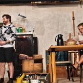 Stadltheater feiert erfolgreiche Premiere mit „Der Unschuldsengel“