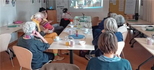 Pro Senioren lud am Weltfrauentag zum Kinonachmittag im Café Miteinand ein.Foto re