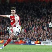 Declan Rice im Stile Beckhams