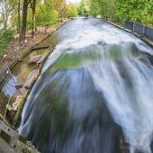 Große Trauer um Surferin
