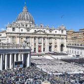 Abschied vom Papst: „Grazie Francecso“