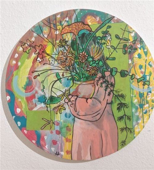 Alexa Lea Aharbian-Rief: „Die Frau hinter den Blumen“. Foto riedl