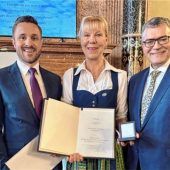 Auszeichnung für Happinger Ehrenamtlerin