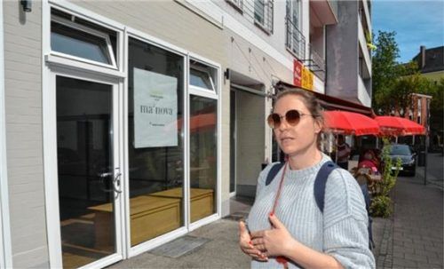 Citymanagerin Kathrin Schrubar vor dem künftigen „ma‘nova“ an der Herzog-Otto-Straße in Rosenheim. Fotos Seutter