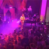 „Wackelkontakt“ im Ballhaus