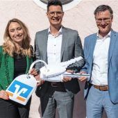 Stabübergabe bei der meine Volksbank Raiffeisenbank eG