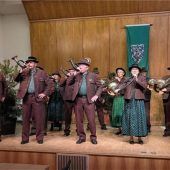 Miteinander von Waldbauern und Jägern