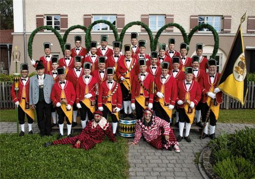 Die Kolbermoorer Schäffler blicken auf eine lange Tradition zurück. Im Jahr 2026 treten sie wieder auf. Foto  re